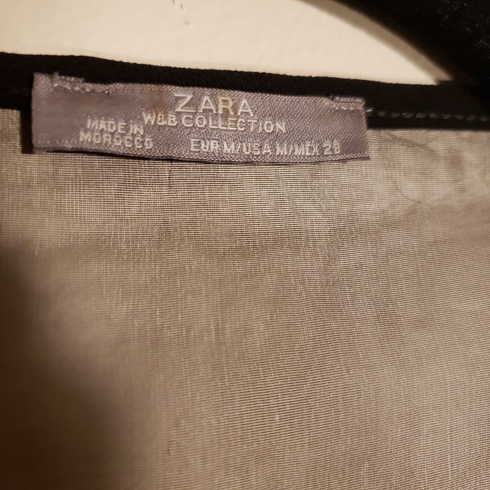COPY - ZARA COMBINED SLEEVESLESS TOP - Picture 9 of 14